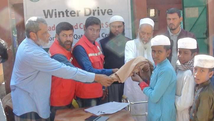 মৌলভীবাজারে রেড ক্রিসেন্ট সোসাইটি’র  শিতবস্ত্র বিতরণ