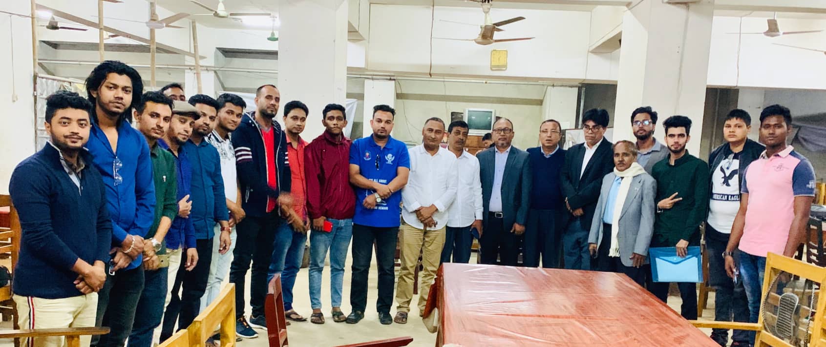 শিক্ষার্থীদের দাবি মেনে নিল কর্তৃপক্ষ, মানববন্ধন কর্মসূচি স্থগিত