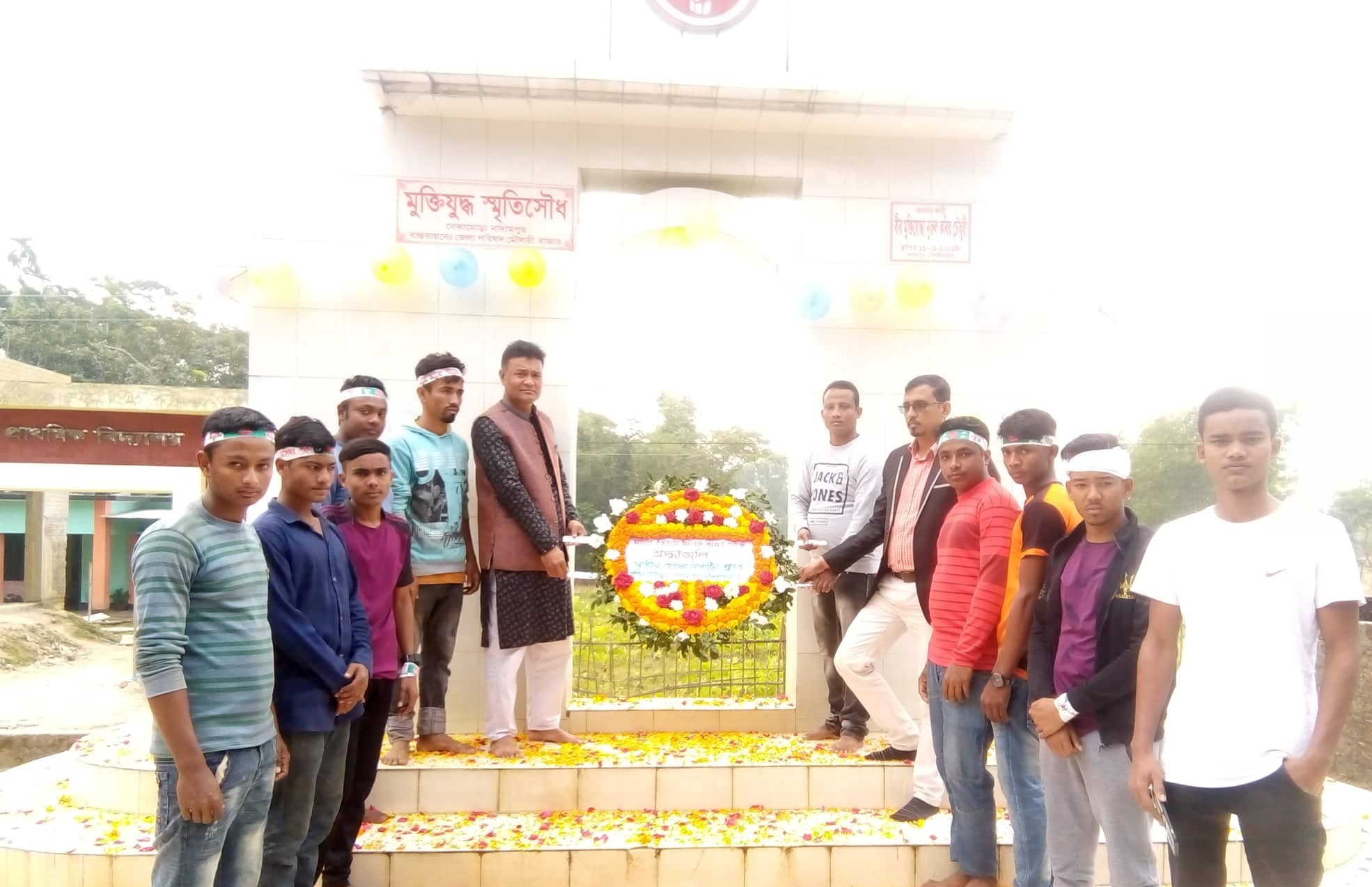 বিজয় দিবস উপলক্ষে স্বাধীন বাংলা স্পোর্টিং ক্লাবের উদ্দ্যোগে ক্রীড়া প্রতিযোগিতা, আলোচনা সভা ও পুরস্কার বিতরণী অনুষ্ঠিত