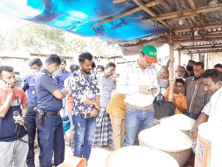 অতিরিক্ত দাম নেওয়ায় মৌলভীবাজারে ভ্রাম্যমাণ আদালত কর্তৃক জরিমানা