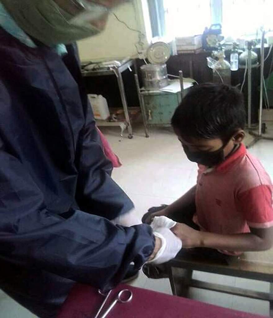 কুলাউড়ায় গাছখেঁকো ছাগল বেঁধে রাখাকে কেন্দ্র করে শিশুর প্রতি সহিংসতা