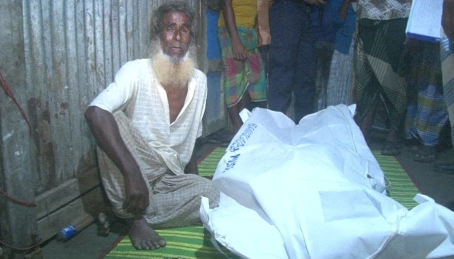 “ফ্যাক্ট একশ টাকা” লক্ষ্মীপুরে অটোরিক্সা চালককে পিটিয়ে হত্যা…