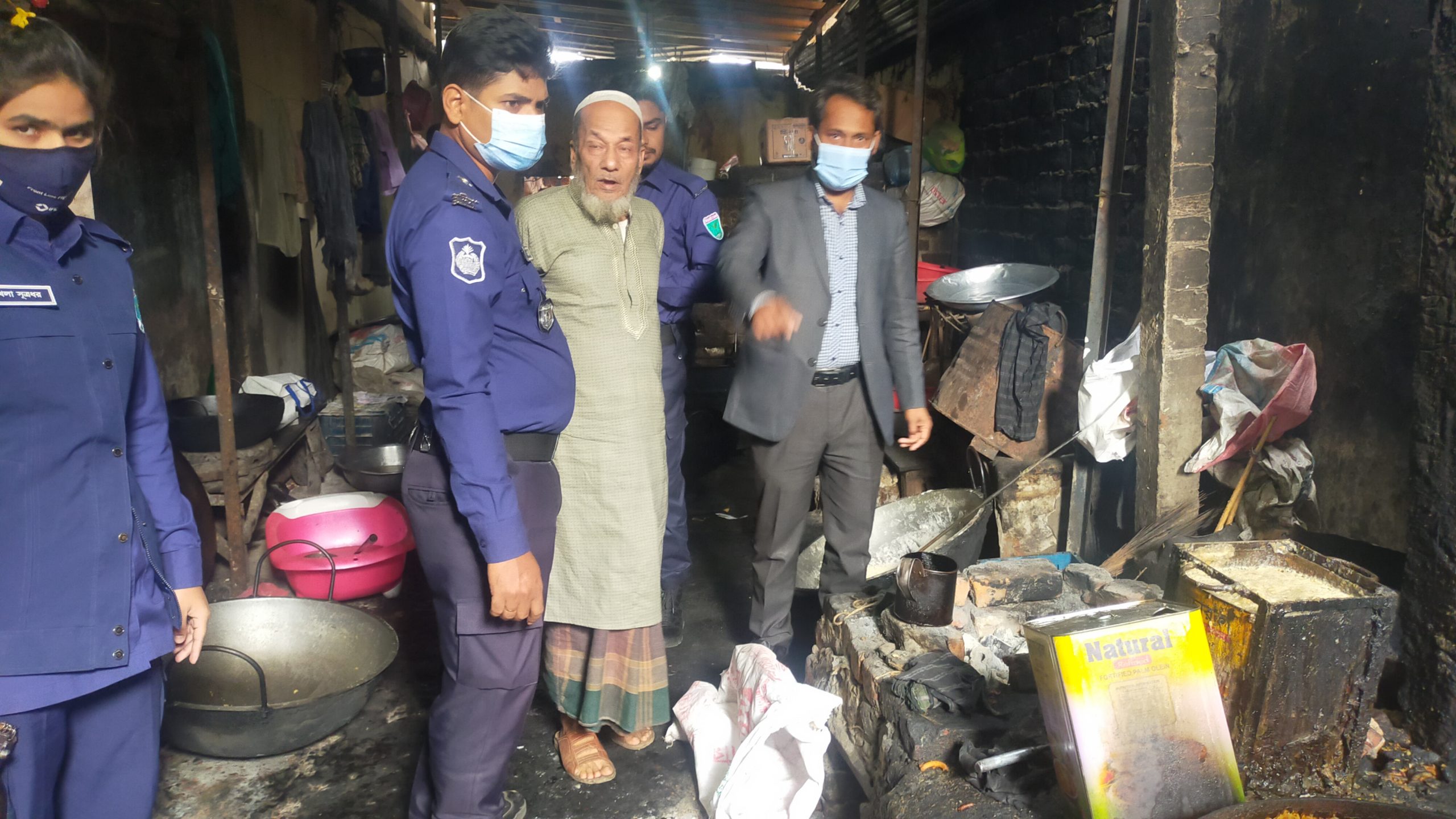 মৌলভীবাজারে জনস্বার্থে ছুটির দিনেও ভোক্তা অধিদপ্তরের অভিযান