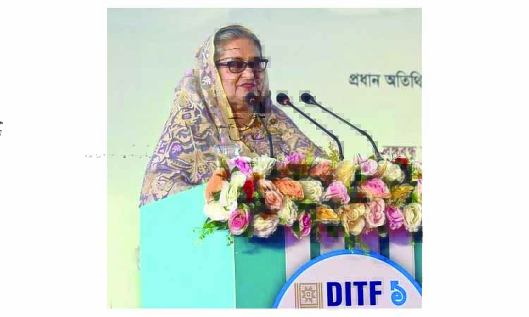 তৈরী পোশাক খাতের মত অন্যান্য রপ্তানি পণ্যকেও গুরুত্ব দিন : প্রধানমন্ত্রী