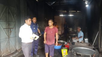 মৌলভীবাজারের কুলাউড়ায় ভোক্তা অধিকার কর্তৃক অভিযানে ৩ প্রতিষ্ঠানকে জরিমানা