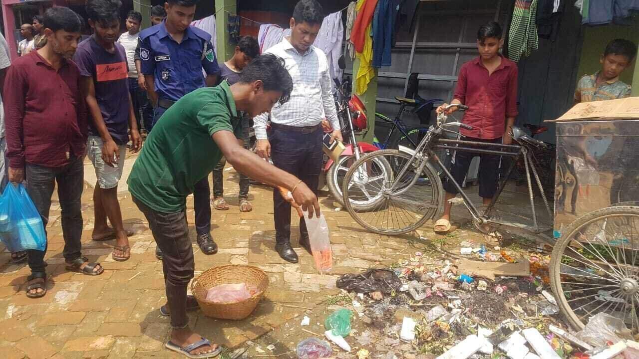 বড়লেখায় ভোক্তা অধিকার অভিযানে ২টি আইসক্রীম উৎপাদনকারী প্রতিষ্ঠানকে জরিমানা