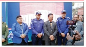 মেহেরপুরে  জাতীয় নির্বাচন ও গণভোট  ঘিরে ‘সুপার ক্যারাভান’ প্রদর্শনী।