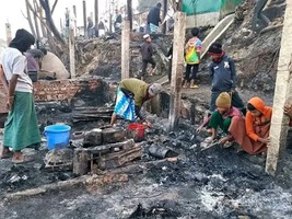 উখিয়ার রোহিঙ্গা ক্যাম্পে অগ্নিকাণ্ড, পুড়ে ছাই সাড়ে চার শতাধিক বসতঘর