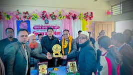 বড়লেখায় টেকাহালী উচ্চ বিদ্যালয়ের প্রধান শিক্ষকের অবসরজনিত বিদায় সংবর্ধনা