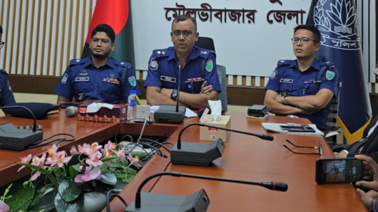 কাজের মাধ্যমেই সবার সাথে পরিচিত হতে চাই : মৌলভীবাজারের নবাগত পুলিশ সুপার