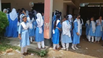 মৌলভীবাজারের হাফিজা খাতুন বালিকা উচ্চ বিদ্যালয়ের প্রধান শিক্ষিকা তালাবদ্ধ,বিক্ষো/ভ:শিক্ষার্থীদের