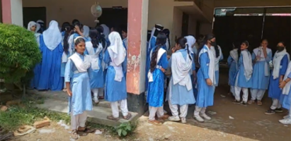 মৌলভীবাজারের হাফিজা খাতুন বালিকা উচ্চ বিদ্যালয়ের প্রধান শিক্ষিকা তালাবদ্ধ,বিক্ষো/ভ:শিক্ষার্থীদের