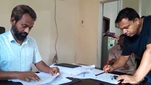 শ্রীমঙ্গলে মরা মুরগি বিক্রির দায়ে পোল্ট্রি প্রতিষ্ঠানকে ২০ হাজার টাকা জরিমানা